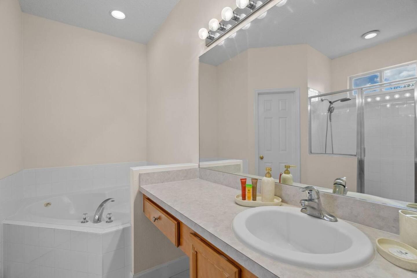 6 Bedroom 5 Bathroom Emerald Island 2601 Ib Kissimmee Εξωτερικό φωτογραφία