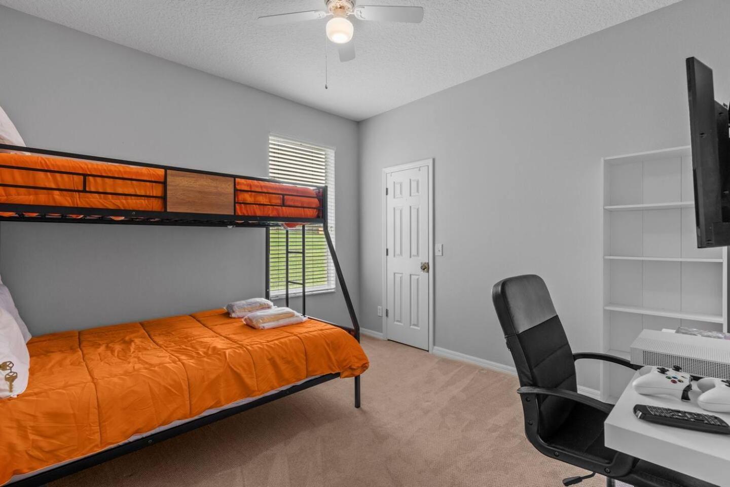 6 Bedroom 5 Bathroom Emerald Island 2601 Ib Kissimmee Εξωτερικό φωτογραφία